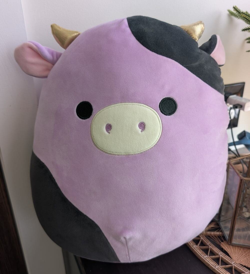 Alexie The Cow 18" Squishmallow